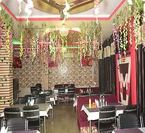 M K Hotel And Restaurant