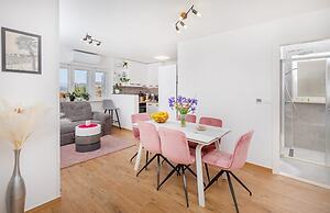 Apartment Lukre