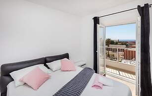 Apartment Lukre