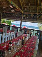 Cruisers Beach Resort