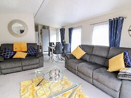 33 Woodpecker Lodge