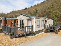 33 Woodpecker Lodge