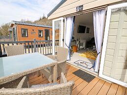 33 Woodpecker Lodge