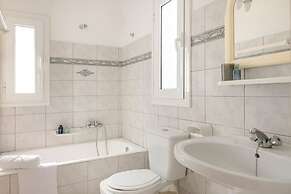 Kallithea Studios & Apartments