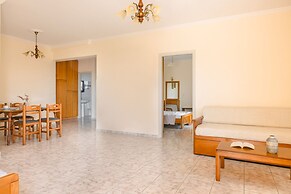 Kallithea Studios & Apartments