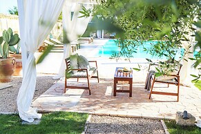 Villa Erika Piscina Privata