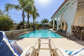 Villa Zamia con Piscina