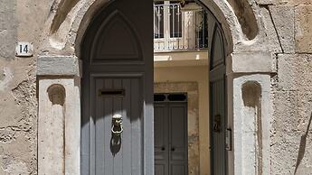 Domus Sbirciò Modica