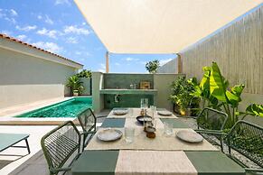 Villa Aman Piscina e Jacuzzi Riscaldata