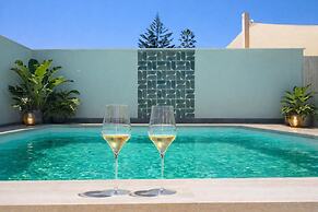 Villa Aman Piscina e Jacuzzi Riscaldata