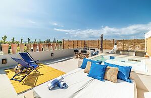 Blue Riad