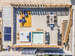 Blue Riad
