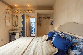 Blue Riad