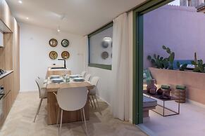 Vico Trigona con Terrazza e Jacuzzi Riscaldata