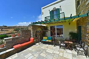 Tinos Luxury Two-storey Villa With Private Pool