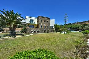 Tinos Luxury Two-storey Villa With Private Pool