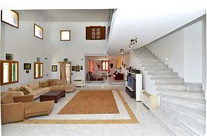 Tinos Luxury Two-storey Villa With Private Pool