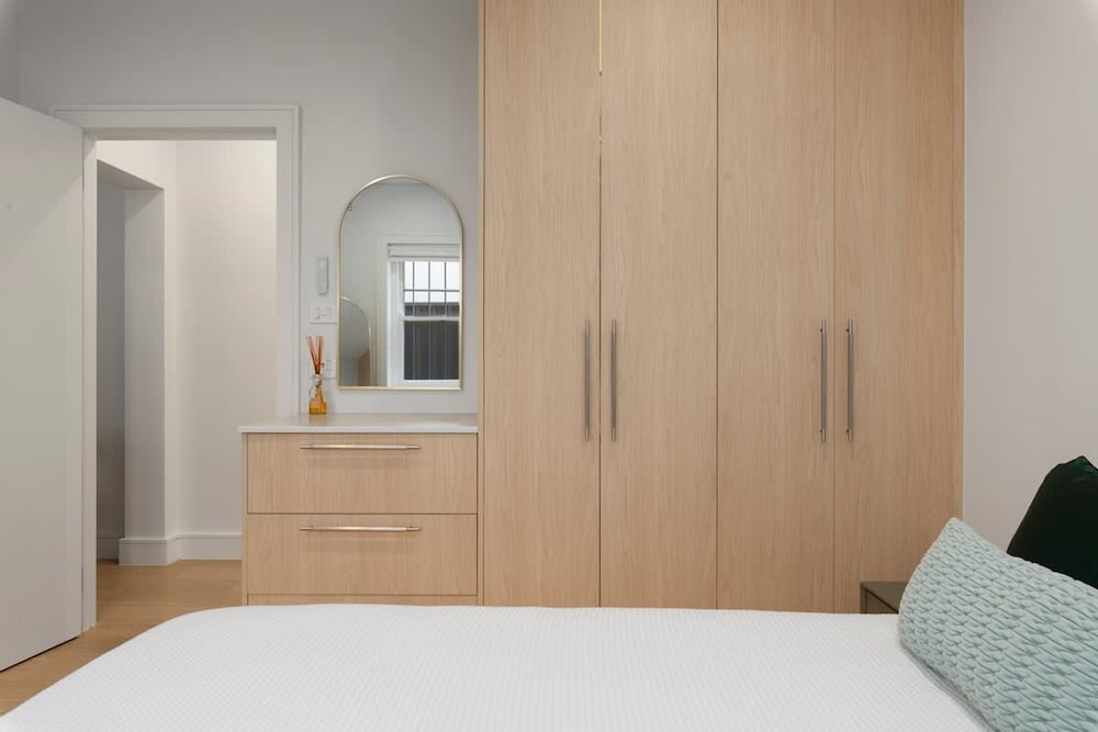 Coastal Living 2 Bedroom in Bondi Beach