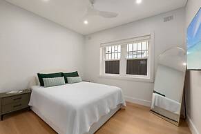 Coastal Living 2 Bedroom in Bondi Beach