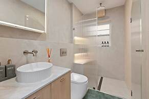 Coastal Living 2 Bedroom in Bondi Beach