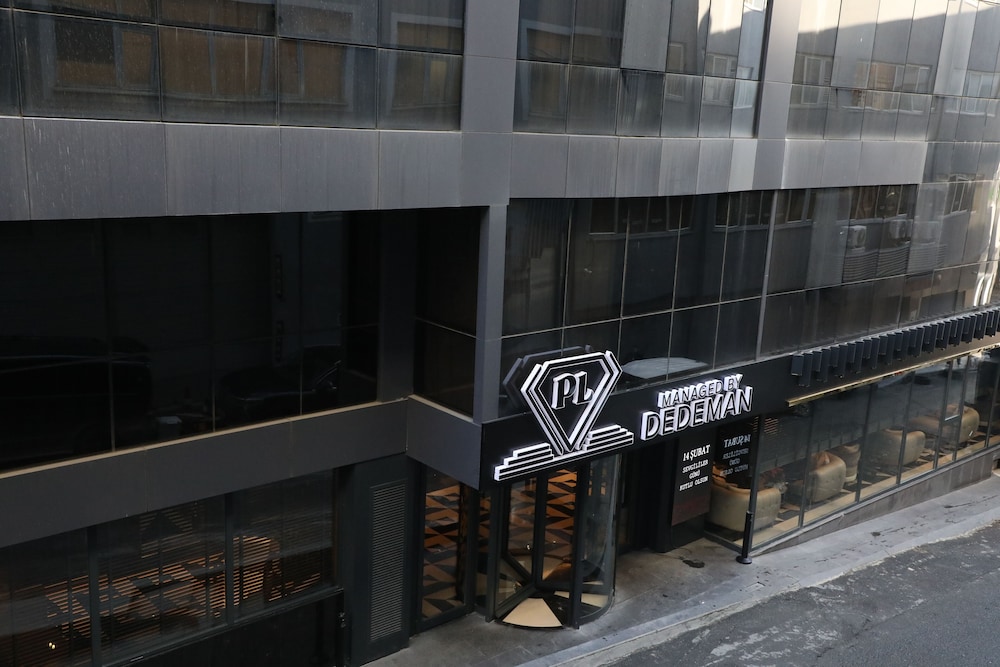 PL Managed By Dedeman