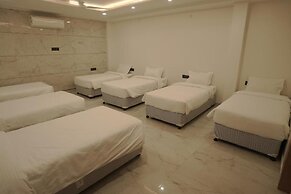 Madina Inn
