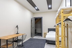 Gokmen Residences