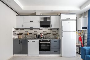 Gokmen Residences