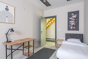 Gokmen Residences