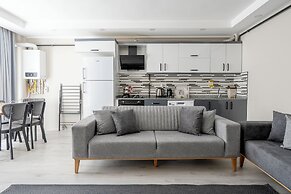 Gokmen Residences