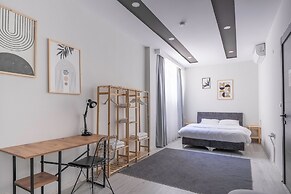 Gokmen Residences