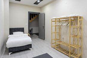 Gokmen Residences