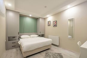 Gokmen Residences