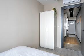 Gokmen Residences
