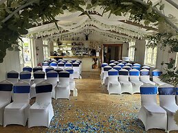 Grove Ferry Inn