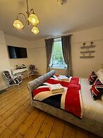 Grove Ferry Inn