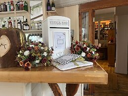 Grove Ferry Inn