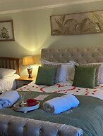 Grove Ferry Inn