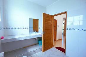 Diani Luxe Spacious B