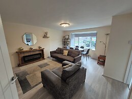 Charming Borehamwood Apartment With 2 Bedrooms