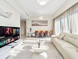 The Luxe Manor Burj Royale Collection - Downtown Dubai