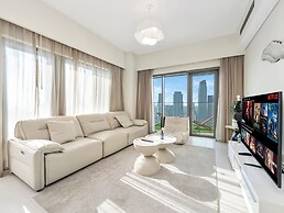 The Luxe Manor Burj Royale Collection - Downtown Dubai