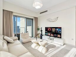 The Luxe Manor Burj Royale Collection - Downtown Dubai