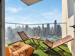 The Luxe Manor Burj Royale Collection - Downtown Dubai