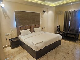 Shahenshah Hotel