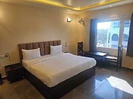Shahenshah Hotel