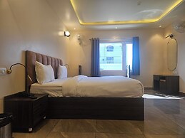 Shahenshah Hotel