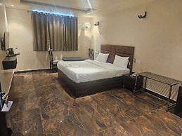 Shahenshah Hotel
