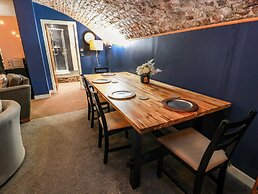 Gatehouse Studio Apartment