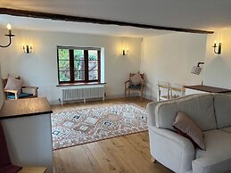 Manor Cottage